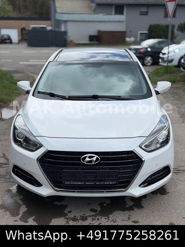 Gebraucht Hyundai i40 Trend 141 PS (103 kW) 2016 Weiß Kombi