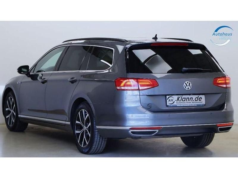 Gebraucht VW Passat 218 PS (160 kW) 2017 Indiumgrau metallic (metallic) Kombi
