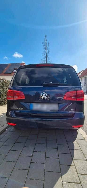 Gebraucht VW Touran 105 PS (77 kW) 2014 Blau Van / Kleinbus