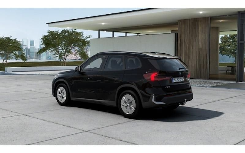 Neu BMW iX1 Shadowline 150 kW (204 PS) 2025 Schwarz SUV