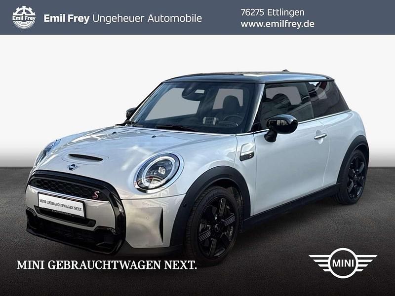Silber Gebraucht 2022 Mini Cooper S Classic Kleinwagen | 28.430 € (Fairer Preis) - Bild 1/3