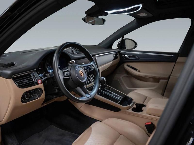 Gebraucht Porsche Macan 265 PS (194 kW) 2024 Schwarz SUV