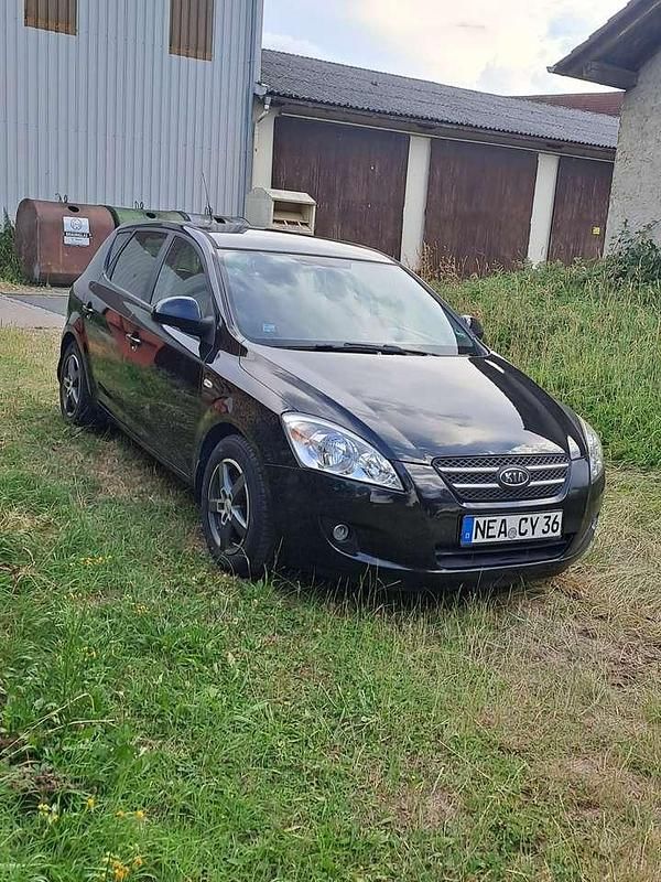 Gebraucht 2009 Kia Ceed Basis Limousine | 3.550 € (Guter Preis) - Bild 1/4