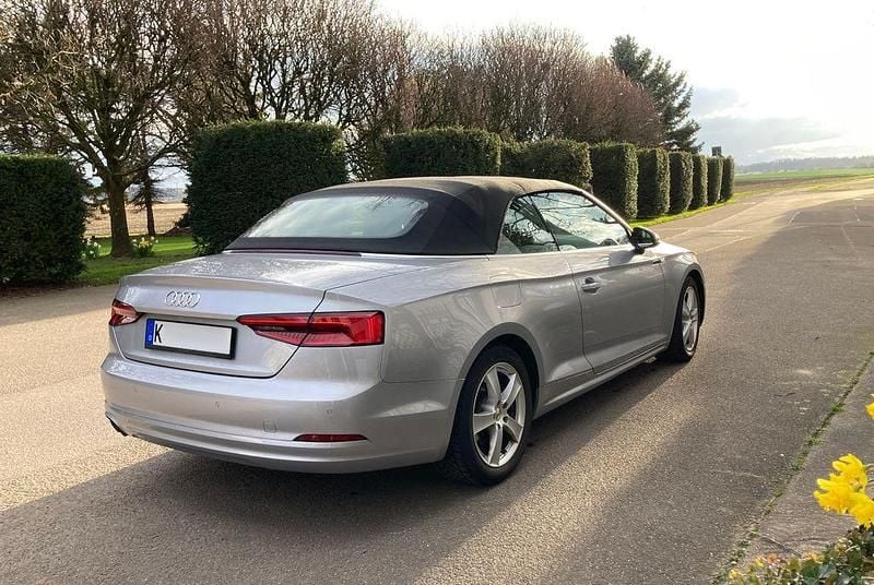 Gebraucht Audi A5 Cabriolet 190 PS (139 kW) 2017 Silber Cabrio