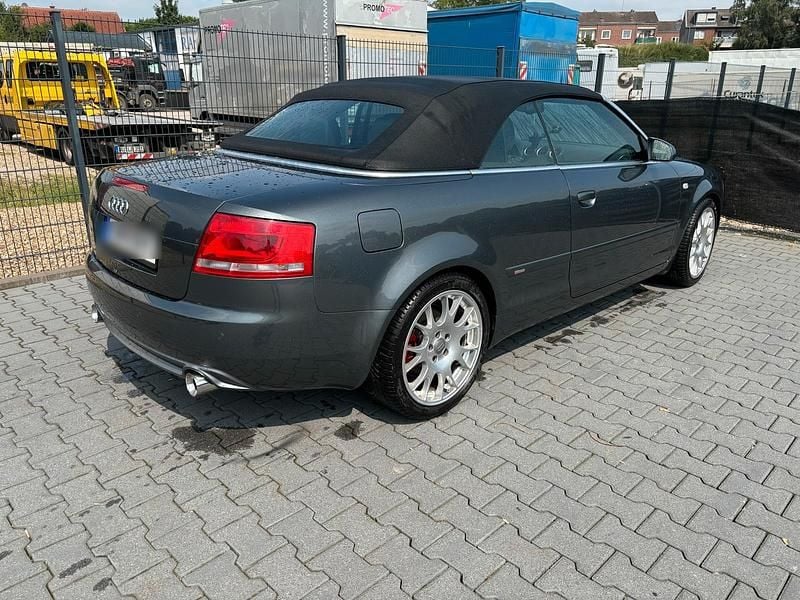 Gebraucht Audi A4 Cabriolet S-Line 256 PS (188 kW) 2005 Grau Cabrio
