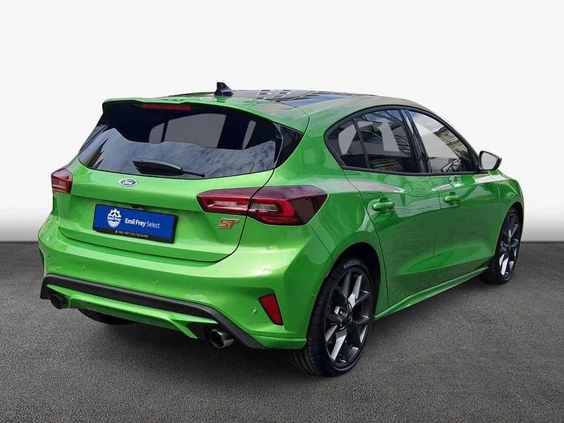 Gebraucht Ford Focus ST 280 PS (205 kW) 2025 Mean green metallic Limousine