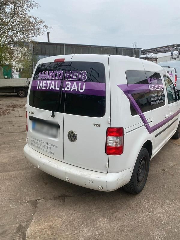 Second-hand VW Caddy 2009 Alb Monovolum