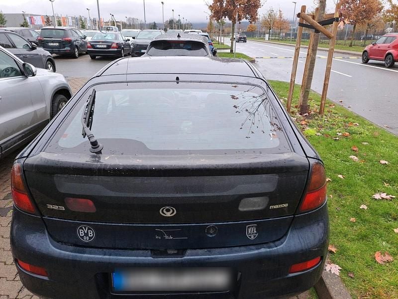 Gebraucht Mazda 323 88 PS (64 kW) 1996 Grün Coupé