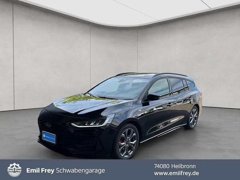 Agate black metallic Gebraucht 2023 Ford Focus ST-Line Kombi | 21.090 € (Fairer Preis) - Bild 1/4