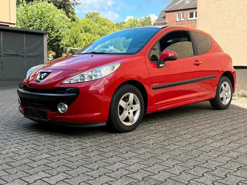 Rot Gebraucht 2009 Peugeot 207 Kleinwagen | 1.799 € - Bild 1/4