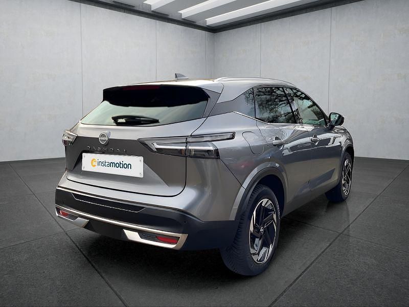 Grau Gebraucht 2024 Nissan Qashqai SUV | 29.749 € (Fairer Preis) - Bild 1/4