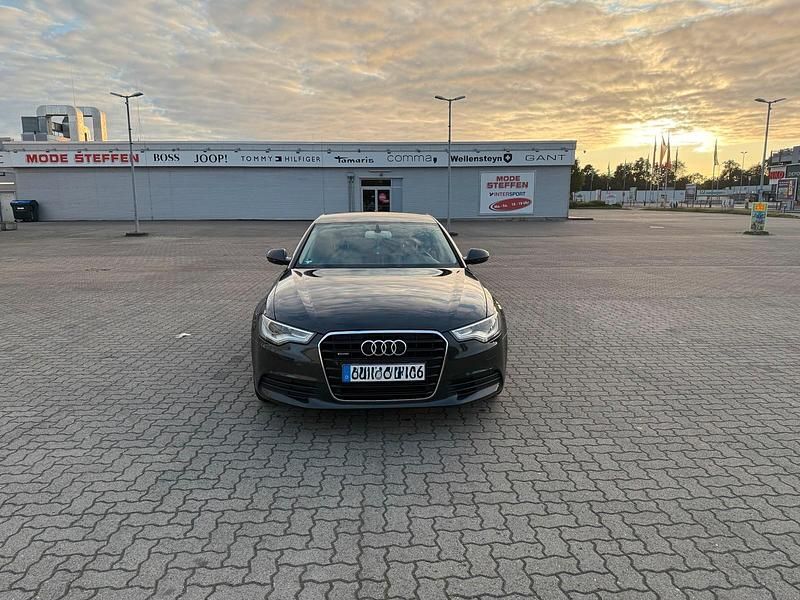 Andere farben Gebraucht 2012 Audi A6 Comfort Limousine | 16.000 € (Fairer Preis) - Bild 1/4