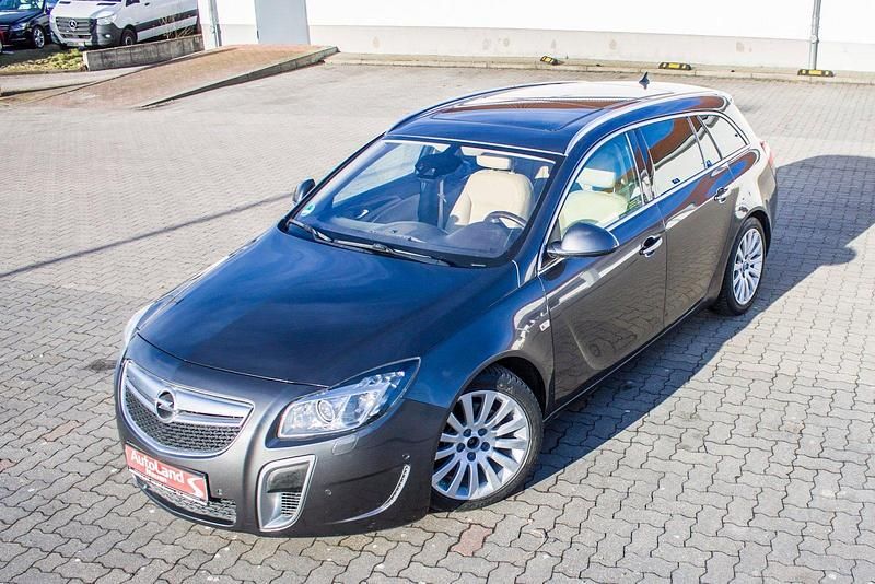 Gebraucht Opel Insignia Eco 194 PS (142 kW) 2012 Grau Kombi