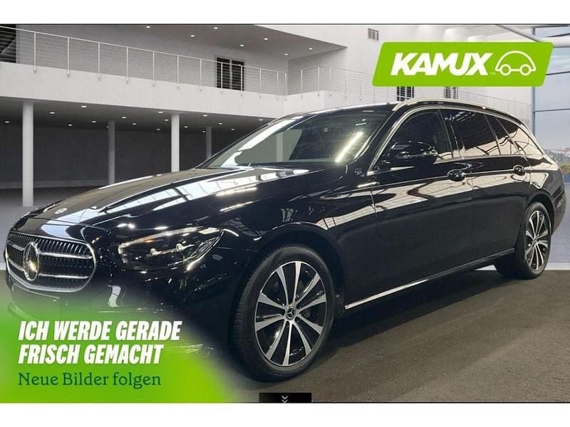 Gebraucht Mercedes E300 Avantgarde 211 PS (155 kW) 2022 Schwarz Limousine