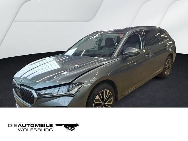 Graphitegrau metallic Gebraucht 2025 Skoda Superb Selection Kombi | 38.550 € (Guter Preis) - Bild 1/4