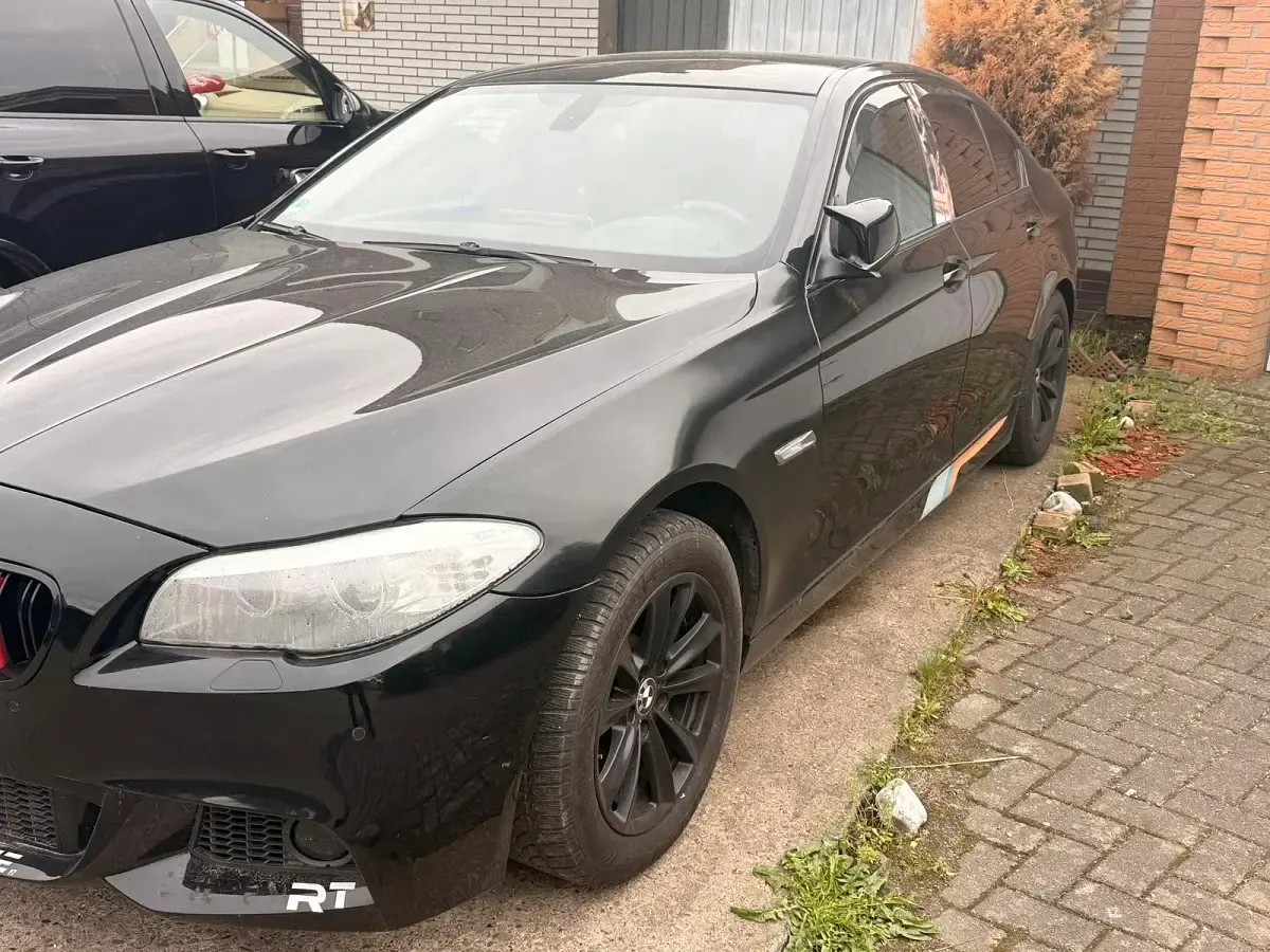 Gebraucht BMW 525 204 PS (150 kW) 2010 Schwarz Limousine