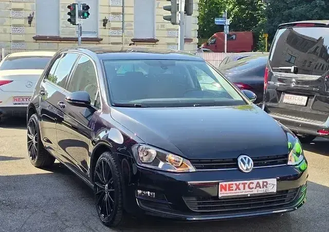 Gebraucht VW Golf VII Comfortline 86 PS (63 kW) 2013 Schwarz Limousine