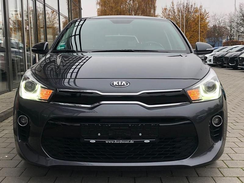 Gebraucht Kia Rio DREAM-TEAM Edition 99 PS (72 kW) 2019 Grau Kleinwagen