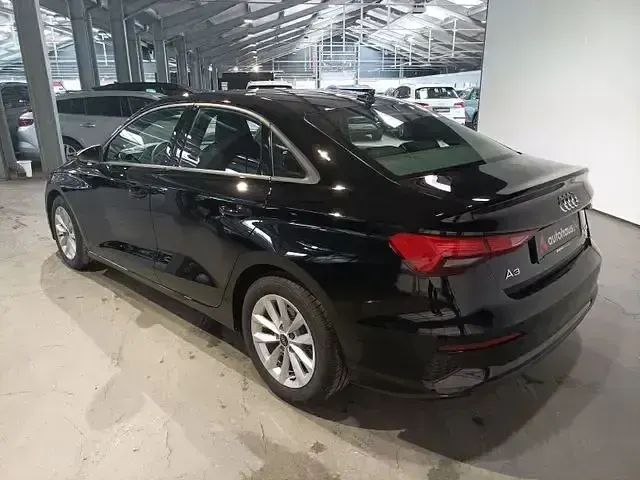 Gebraucht Audi A3 Basis 150 PS (110 kW) 2024 Schwarz Limousine