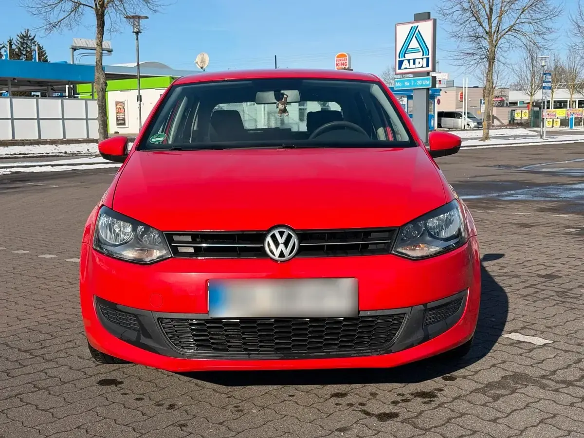 Gebraucht VW Polo 70 PS (51 kW) 2009 Rot Kleinwagen