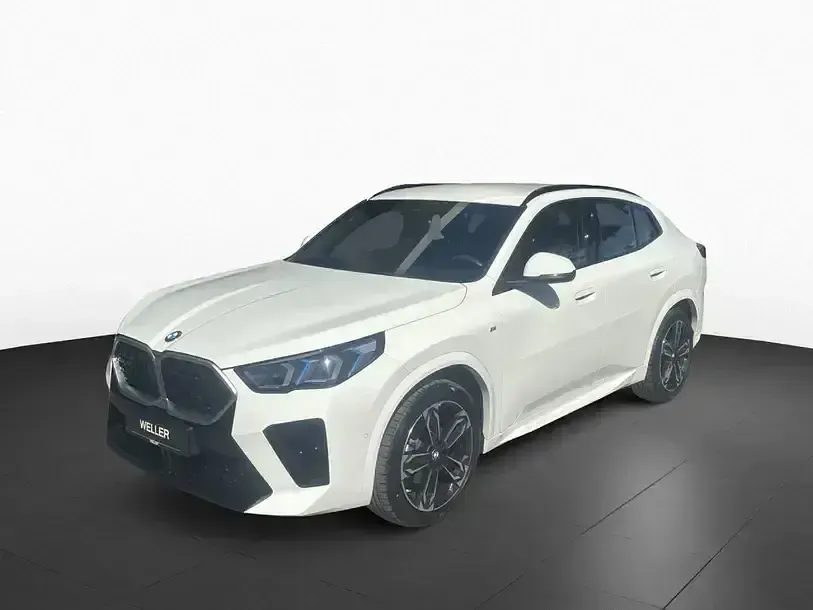 Gebraucht BMW X2 M Sport 163 PS (119 kW) 2025 Weiß SUV