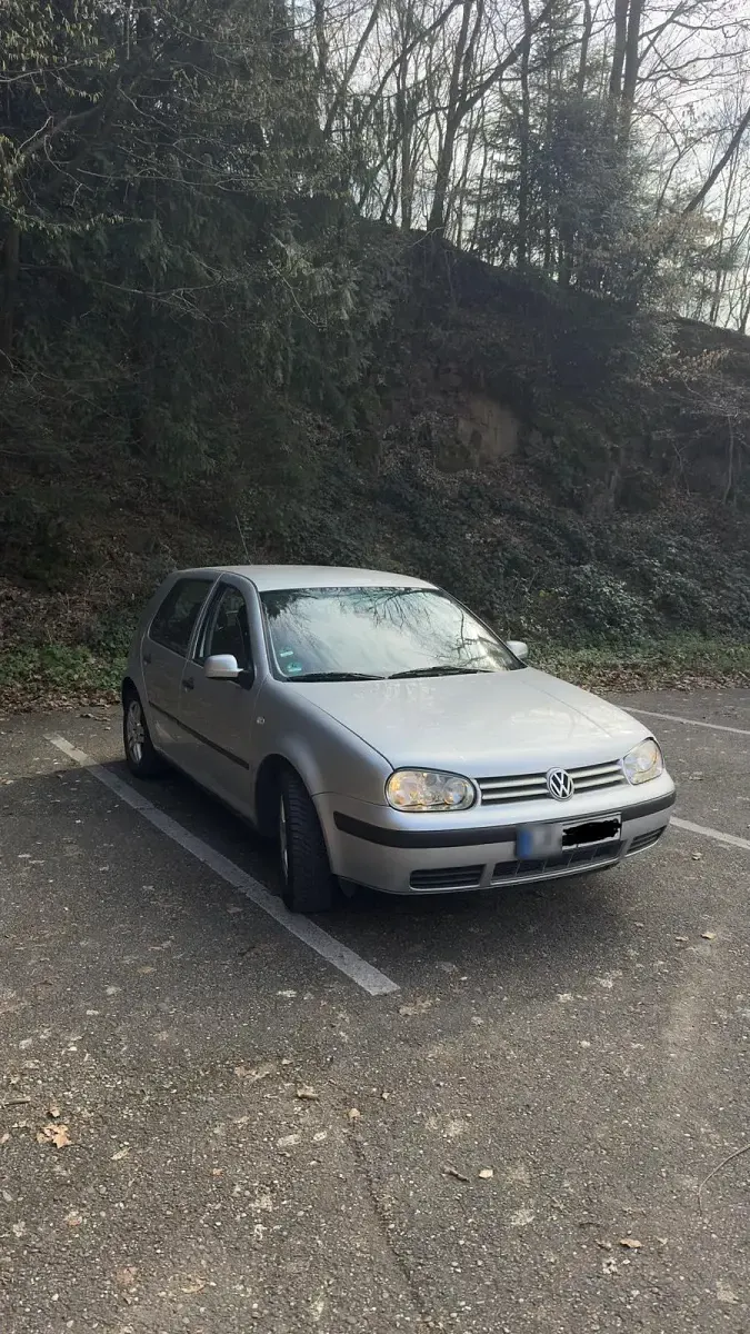Używany VW Golf IV 75 KM (55 kW) 2003 Szary Hatchback