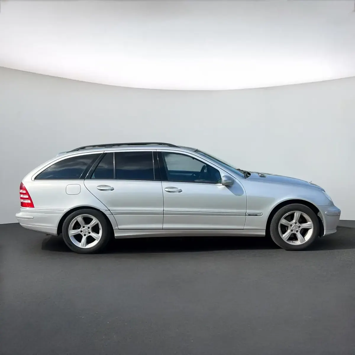 Gebraucht Mercedes C200 163 PS (119 kW) 2007 Silber Kombi