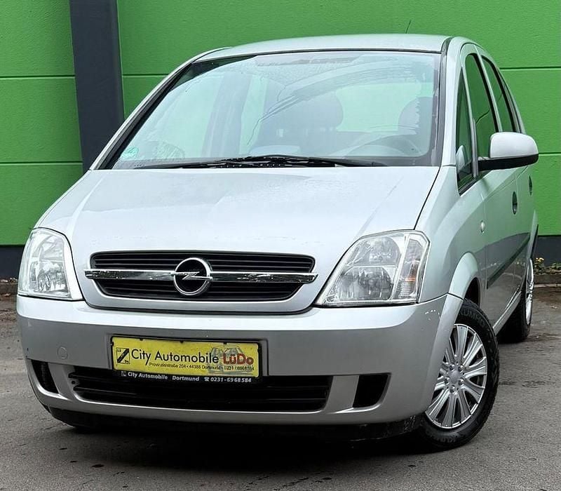 Gebraucht Opel Meriva 87 PS (63 kW) 2003 Silber Van / Kleinbus
