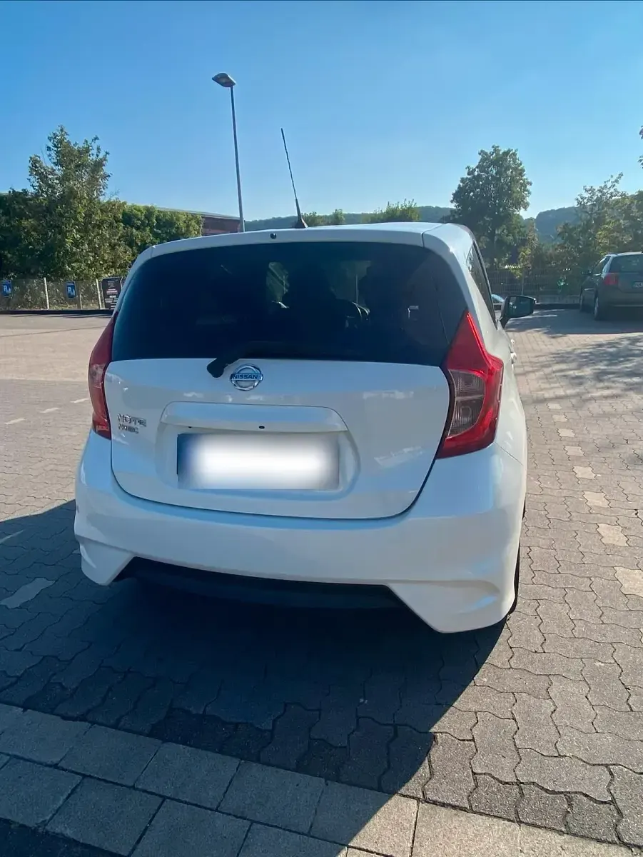 Gebraucht Nissan Note N-TEC 80 PS (58 kW) 2015 Weiß Kleinwagen