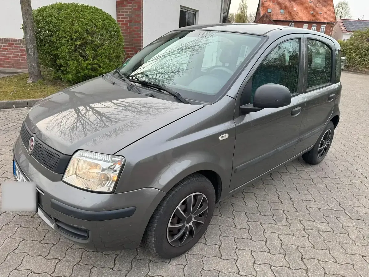 Gebraucht Fiat Panda 69 PS (50 kW) 2012 Grau Kleinwagen