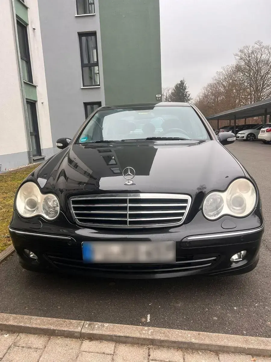 Gebraucht Mercedes C320 Avantgarde 224 PS (164 kW) 2006 Limousine