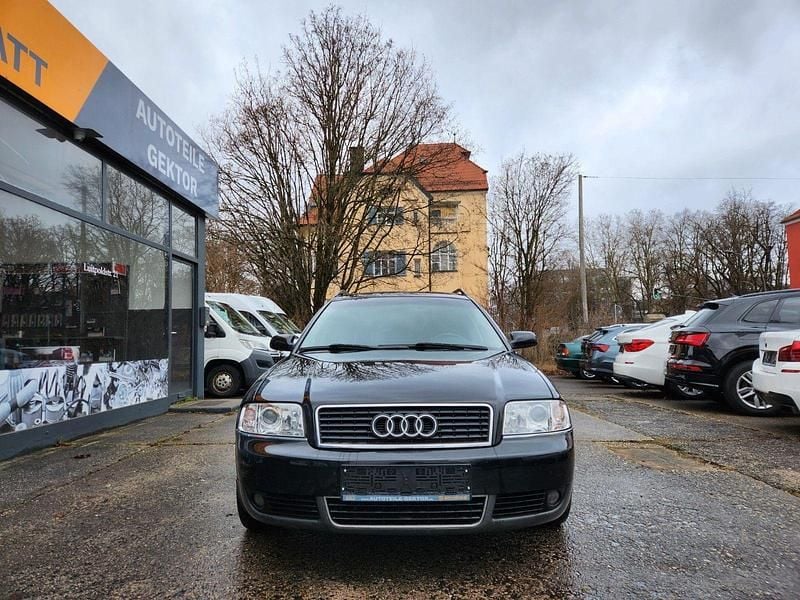 Gebraucht Audi A6 163 PS (119 kW) 2002 Brillantschwarz Kombi