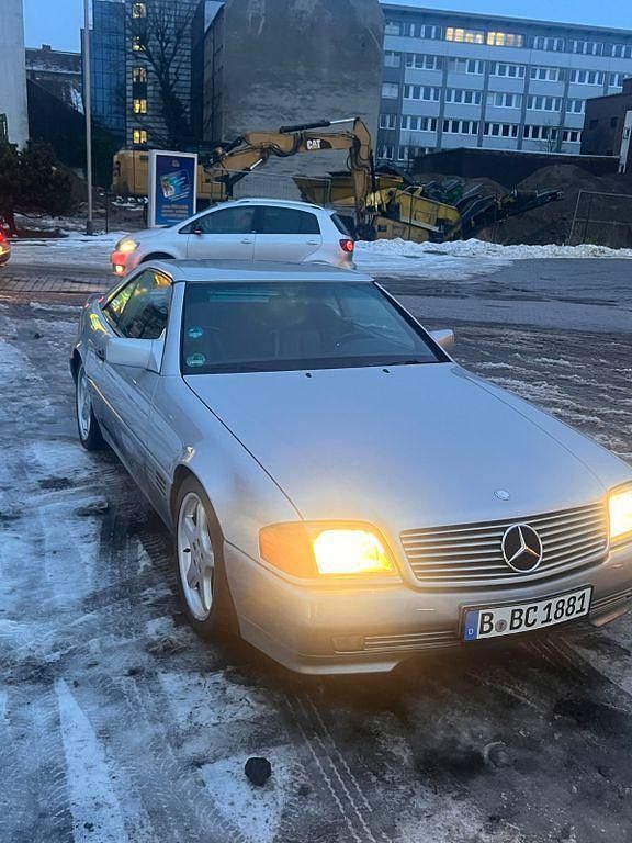 Gebraucht Mercedes SL320 231 PS (169 kW) 1994 Silber Cabrio