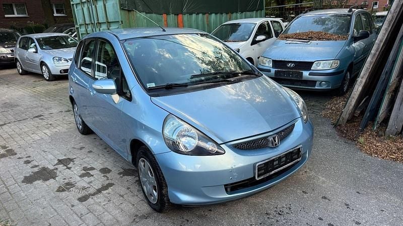 Blau Gebraucht 2005 Honda Jazz LS Kleinwagen | 2.199 € (Fairer Preis) - Bild 1/4