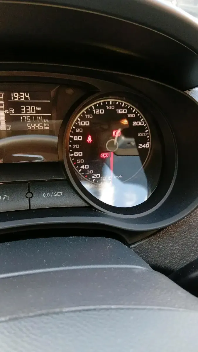 Gebraucht Seat Ibiza 75 PS (55 kW) 2015 Silber Kleinwagen