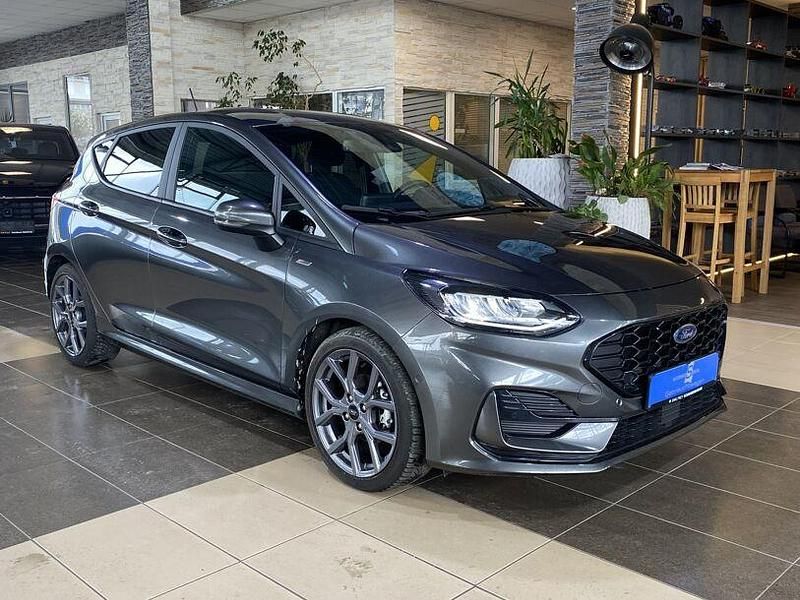 Grau Gebraucht 2023 Ford Fiesta ST-Line Kleinwagen | 16.340 € (Guter Preis) - Bild 1/4