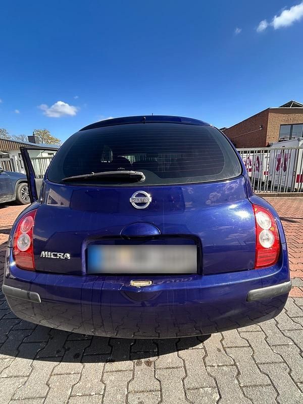 Gebraucht Nissan Micra 81 PS (59 kW) 2004 Blau Kleinwagen