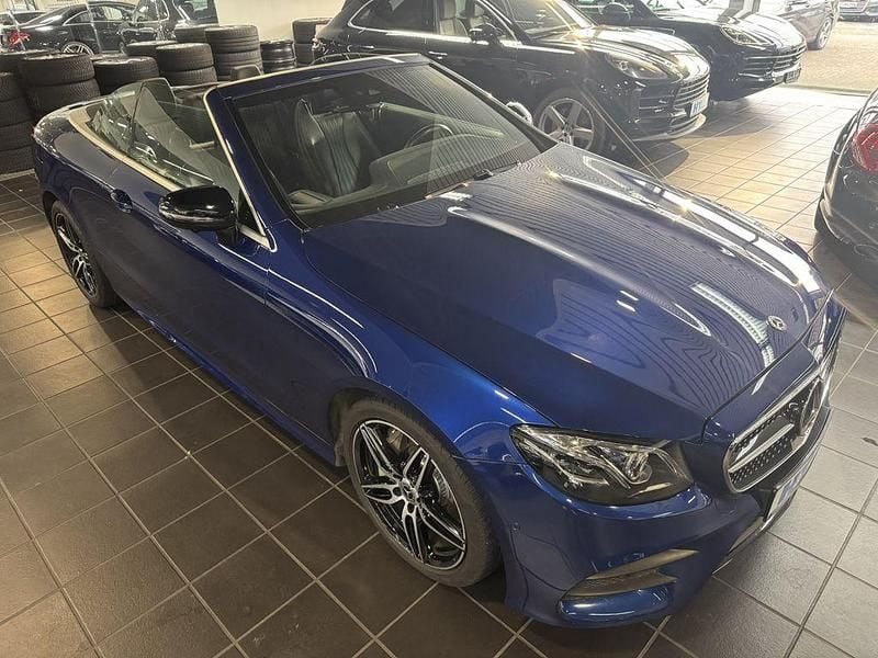 Blau Gebraucht 2020 Mercedes E450 AMG line Cabrio | 40.950 € (Guter Preis) - Bild 1/4