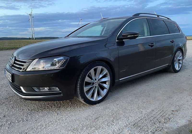 Gebraucht VW Passat Comfortline 140 PS (102 kW) 2014 Braun Kombi