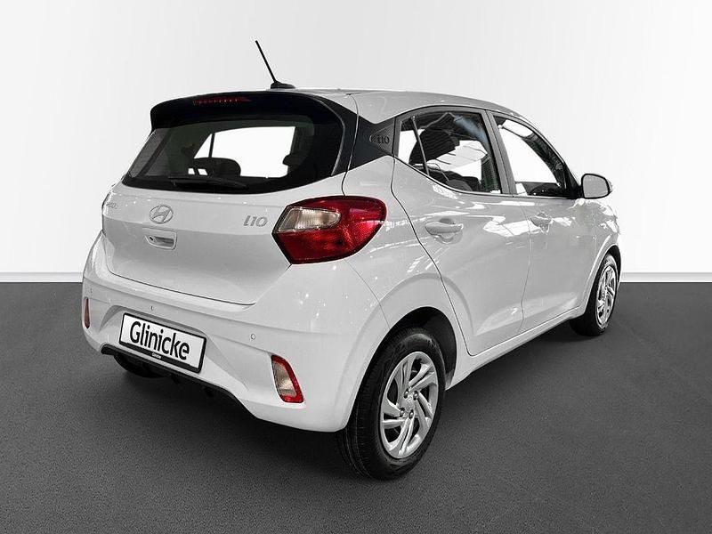 Neu Hyundai i10 Select 63 PS (46 kW) 2025 Atlas white / sol Kleinwagen