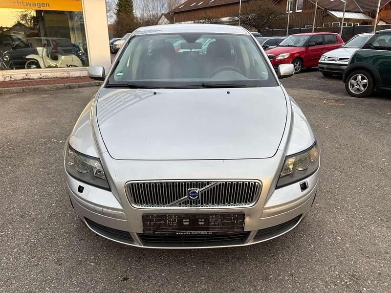 Gebraucht Volvo V50 125 PS (91 kW) 2006 Silver metallic / metallic Kombi