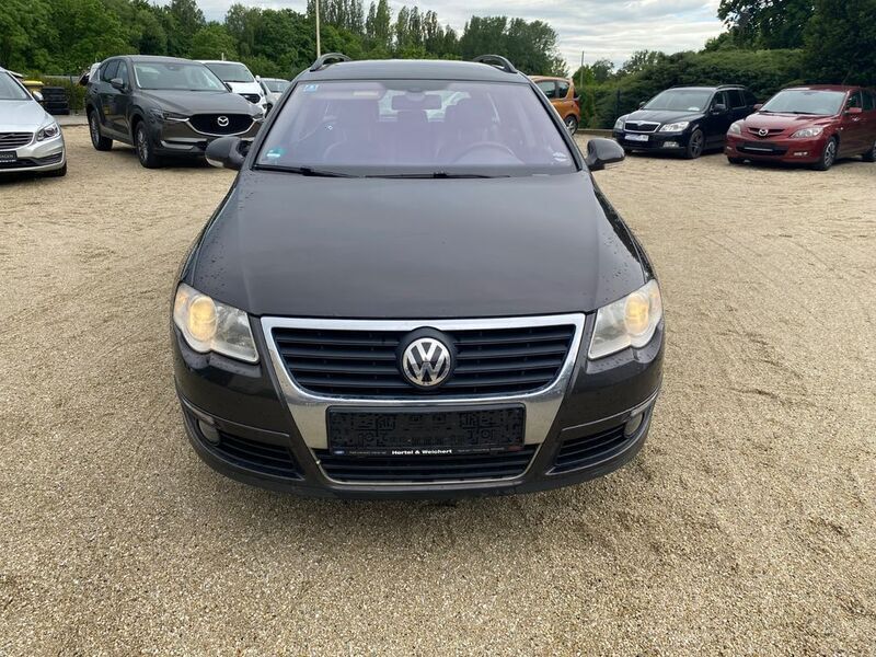 Gebraucht 2010 VW Passat Individual Kombi | 3.490 € (Fairer Preis) - Bild 1/4