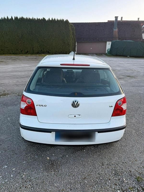 Brugt VW Polo 75 HK (55 kW) 2004 Hvid Hatchback