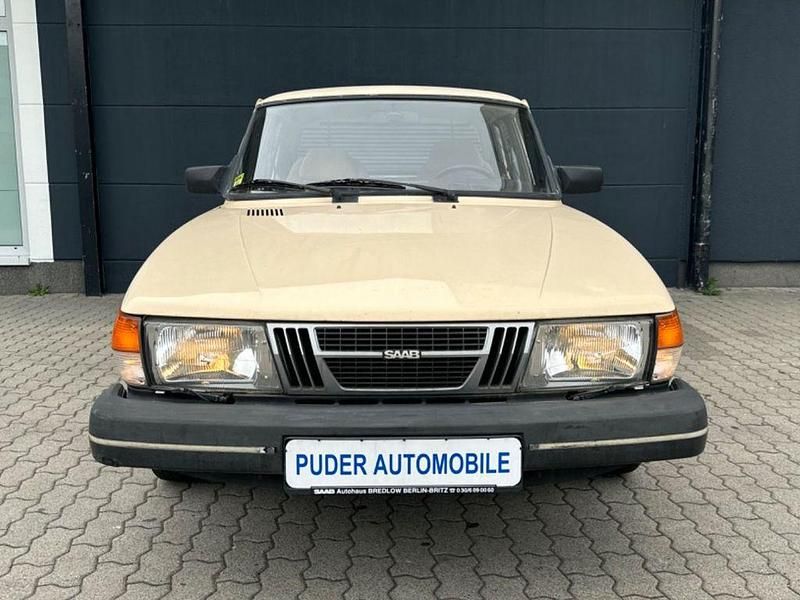 Second-hand Saab 900 101 CP (74 kW) 1983 Bej Berlinǎ