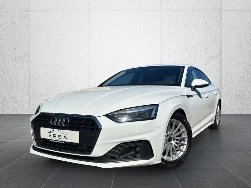 Ibisweiß Gebraucht 2022 Audi A5 Sportback Sport Limousine | 25.999 € (Guter Preis) - Bild 1/4