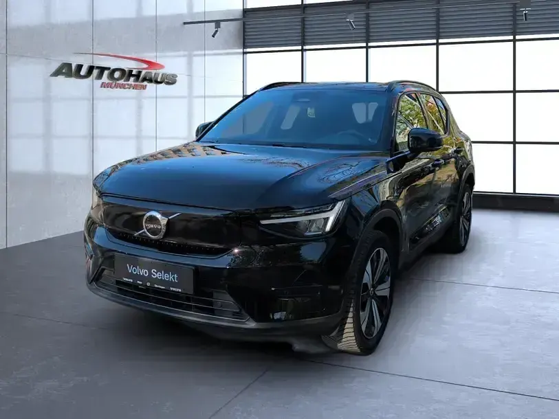 Gebraucht Volvo XC40 Core 185 kW (252 PS) 2023 Black solid (stone) / solid (schwarz) SUV
