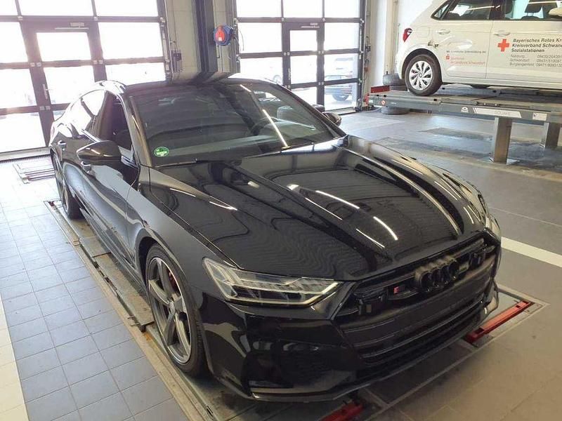 Gebraucht Audi S7 Sportback Performance 344 PS (253 kW) 2022 Mythosschwarz metallic Kleinwagen