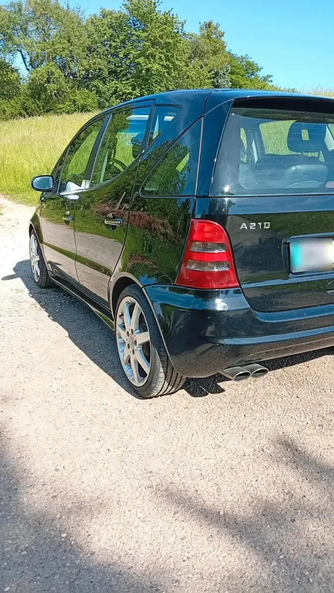 Gebraucht Mercedes A210 140 PS (102 kW) 2004 Schwarz Kleinwagen