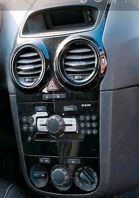 Gebraucht Opel Corsa Edition 87 PS (63 kW) 2010 Schwarz Kleinwagen