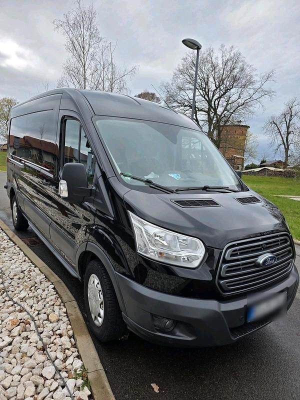 Second-hand Ford Transit 130 CP (95 kW) 2019 Negru Van